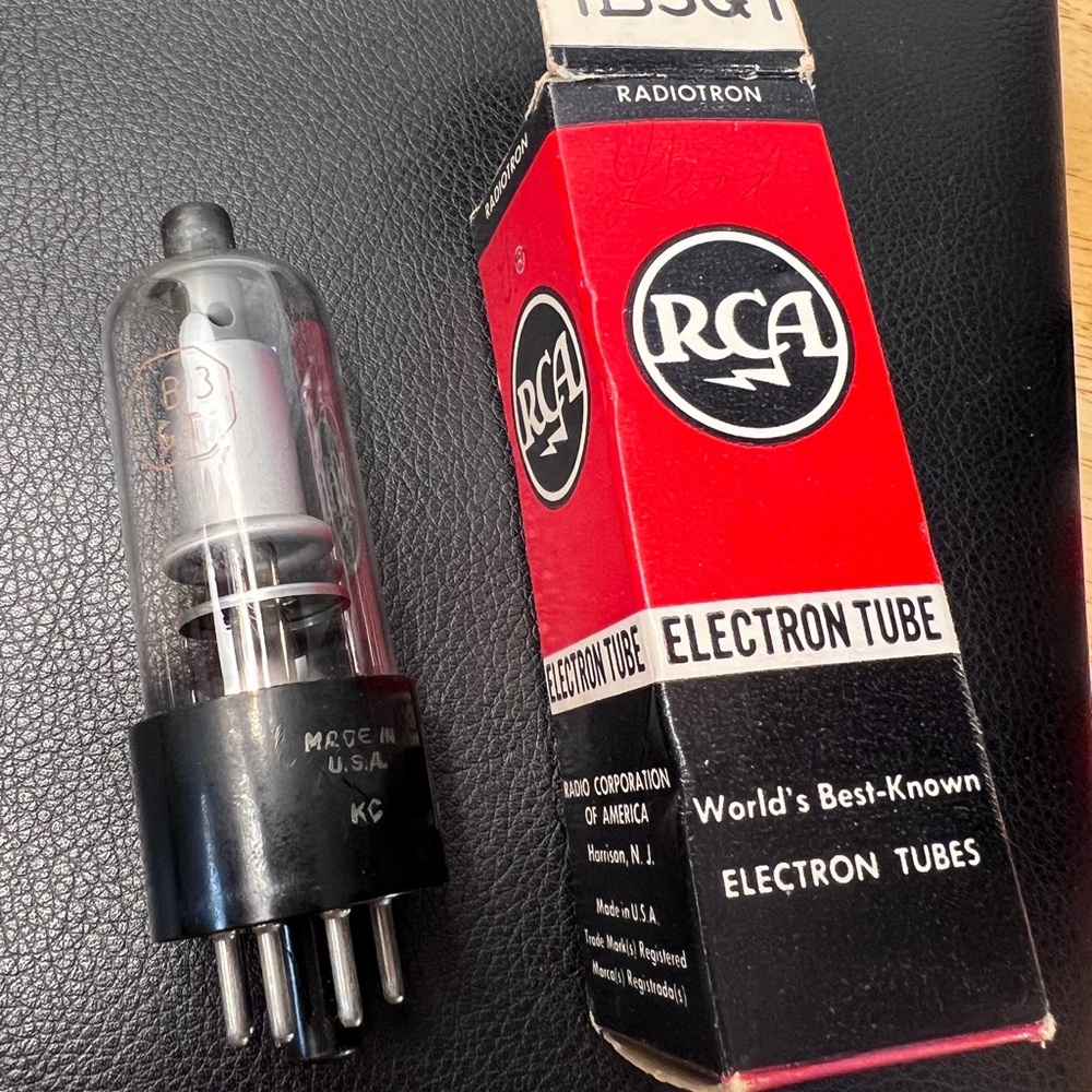 🇺🇸RCA Radiotron Vacuum Tube (historic item for Made in USA)